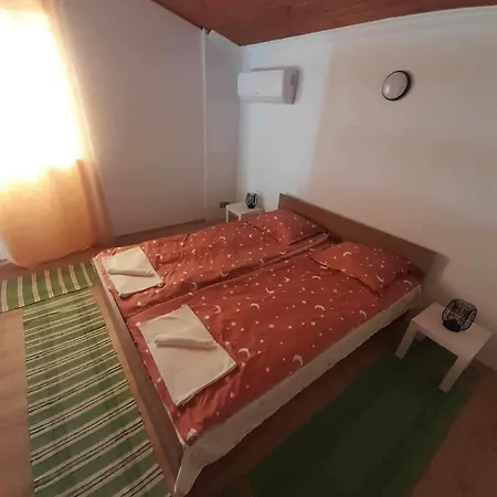 Apartmán Nyugalom Sziget Vendeghaz
