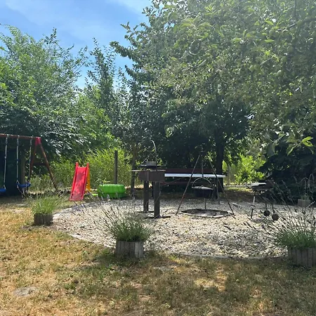 Nyugalom Sziget Vendeghaz Siófok